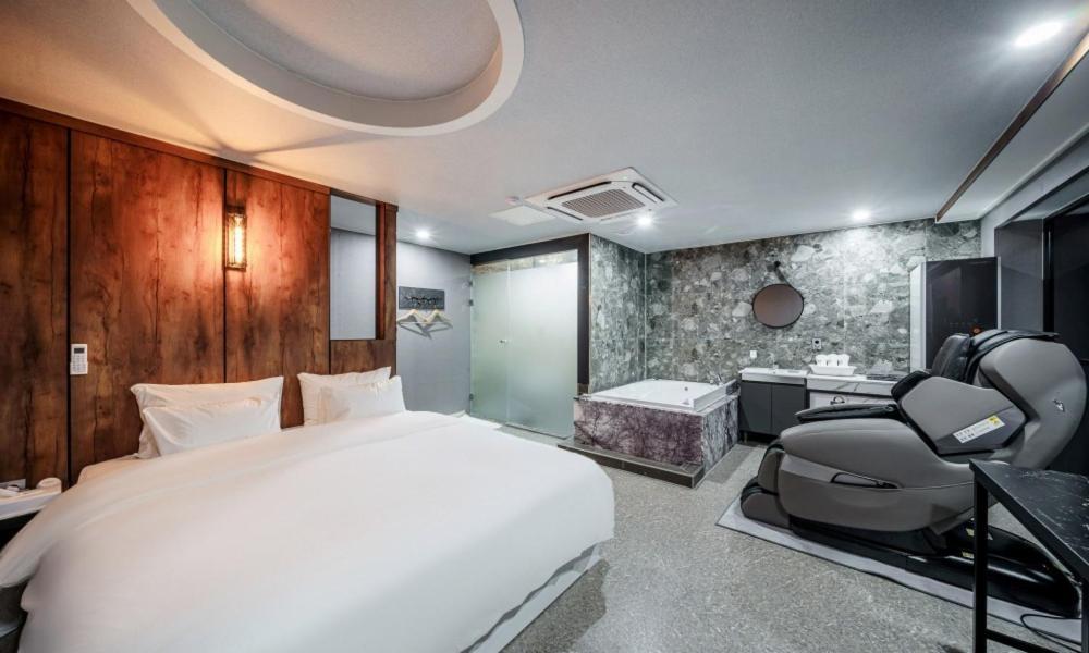 G7 Hotel Dongducheon Exterior foto
